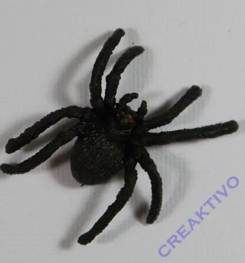 Plastik-Spinne 4cm