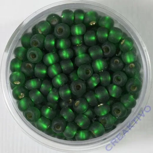 Pracht Rocailles mit Silbereinzug matt 4,5mm 17g gr�n