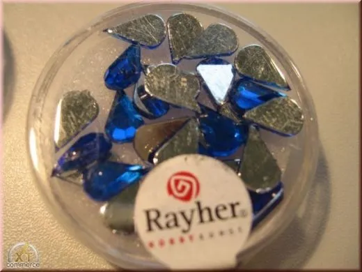 Rayher Plastik-Strassteine Tropfen 6x10mm saphir (A)