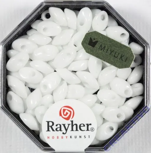 Magatama Perlen 4x7mm opak wei� (Restbestand)