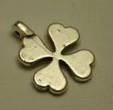 Rockstars Metall-Anh�nger Kleeblatt 15mm �se 1mm